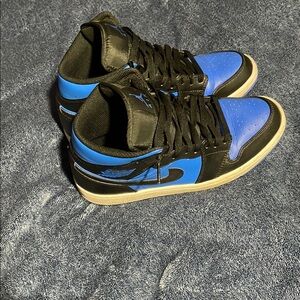 Jordan Men's Sneakers - Black and Blue